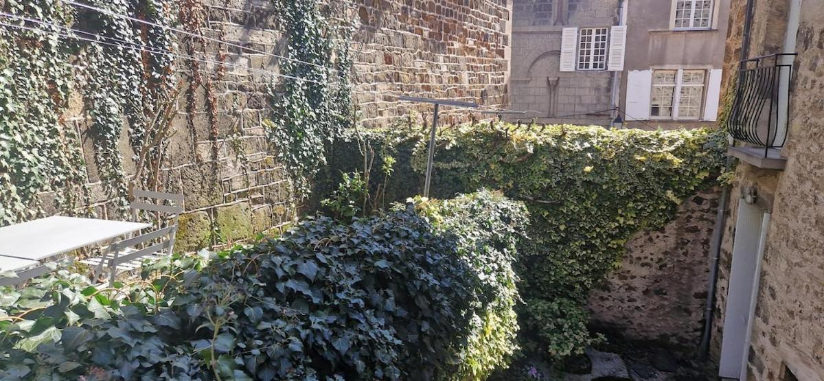 Appartement 120 M² Duplex Coeur Historique Au Calme Le Puy-en-Velay Ngoại thất bức ảnh