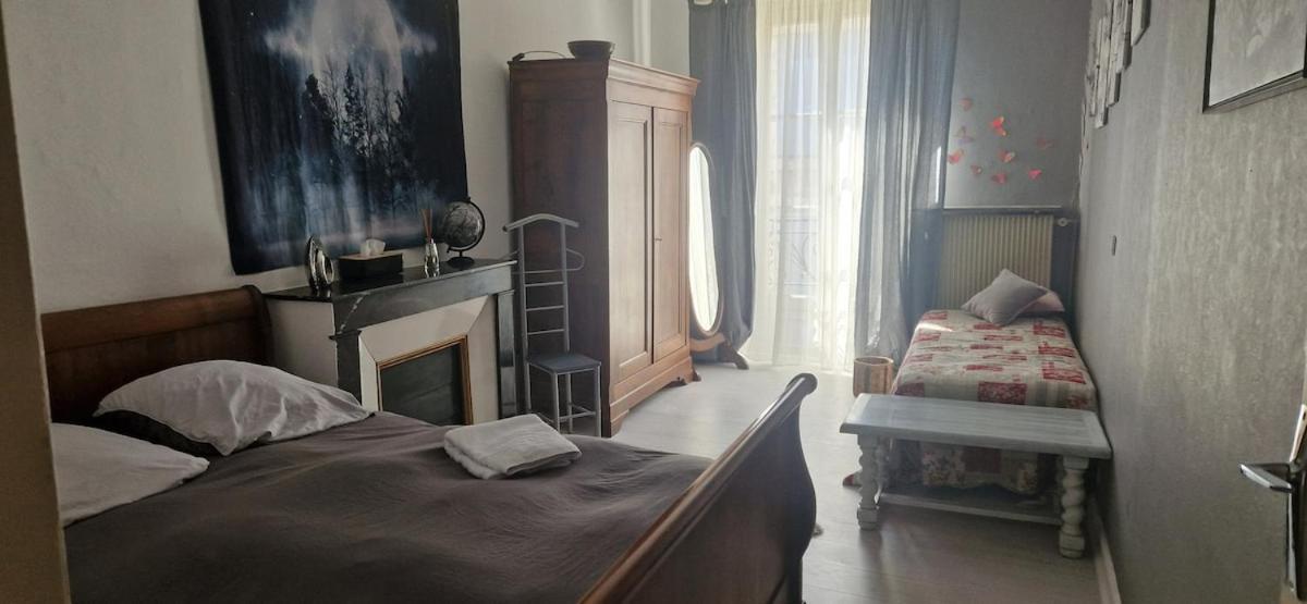 Appartement 120 M² Duplex Coeur Historique Au Calme Le Puy-en-Velay Ngoại thất bức ảnh