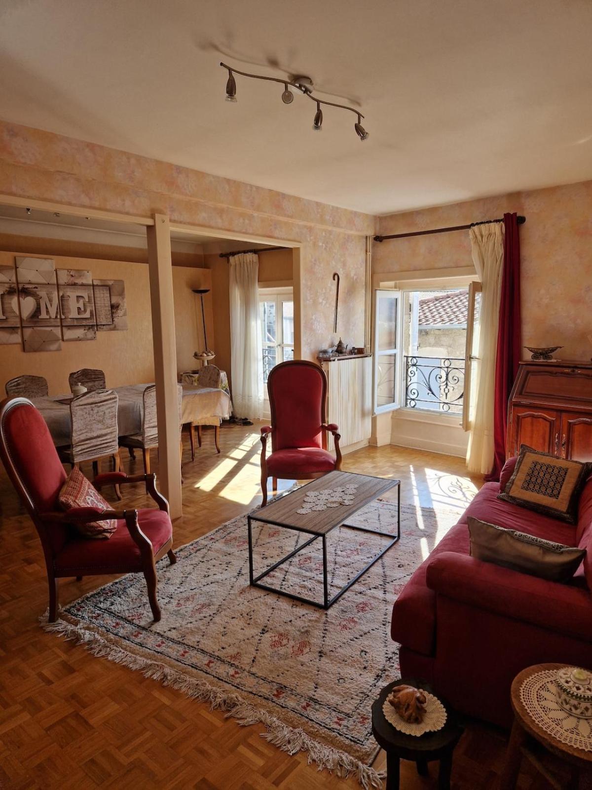 Appartement 120 M² Duplex Coeur Historique Au Calme Le Puy-en-Velay Ngoại thất bức ảnh
