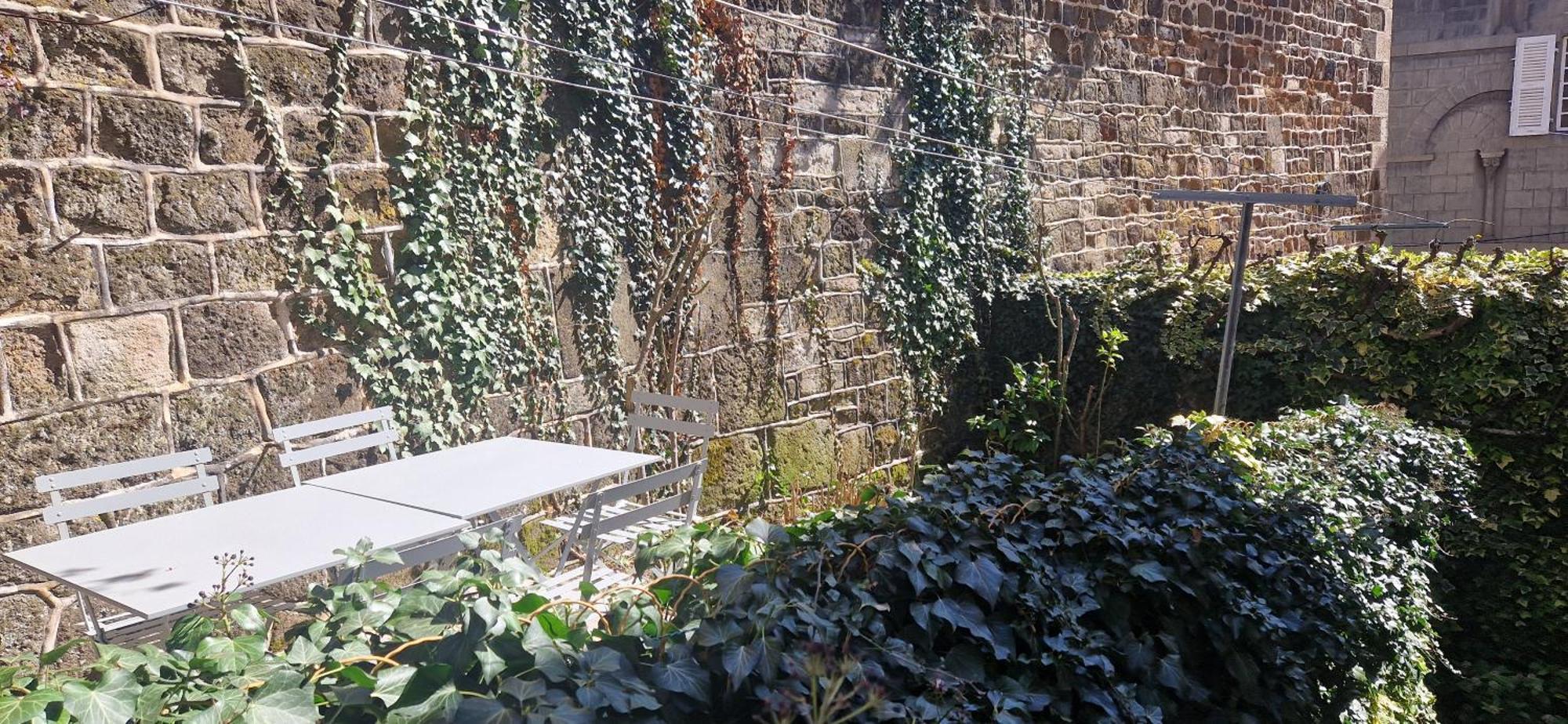 Appartement 120 M² Duplex Coeur Historique Au Calme Le Puy-en-Velay Ngoại thất bức ảnh