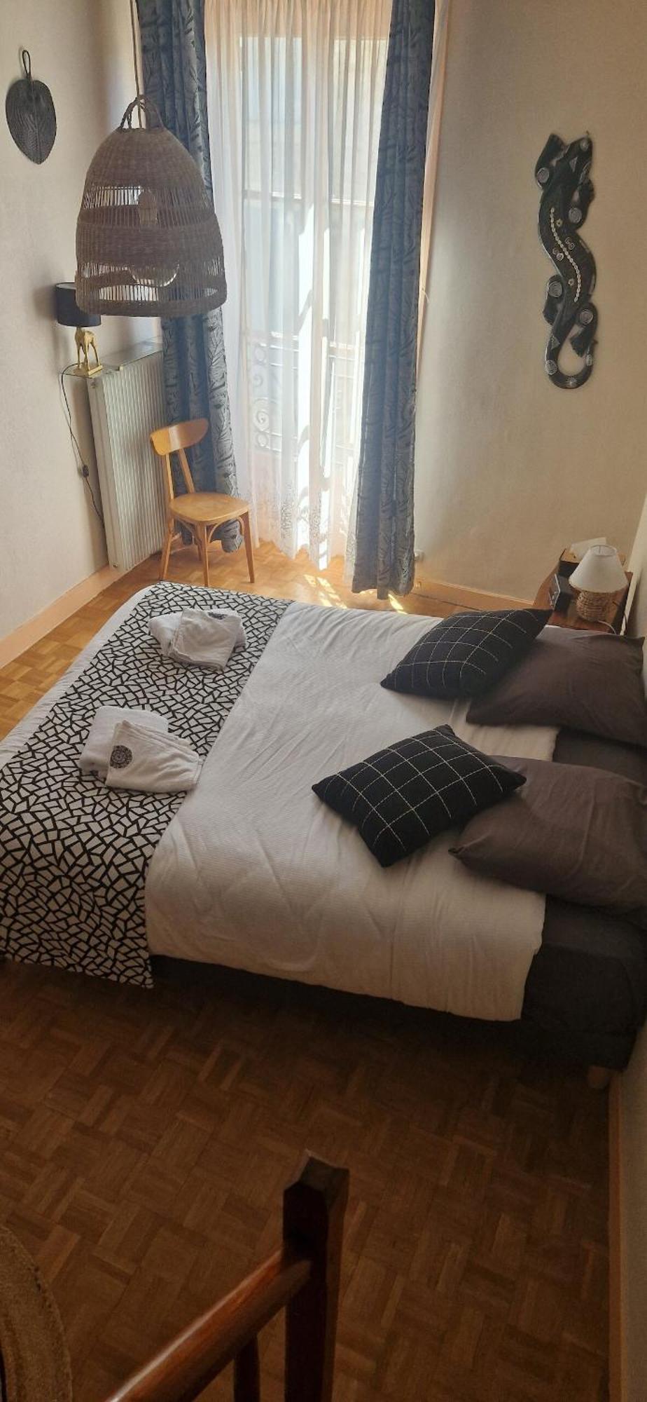Appartement 120 M² Duplex Coeur Historique Au Calme Le Puy-en-Velay Ngoại thất bức ảnh