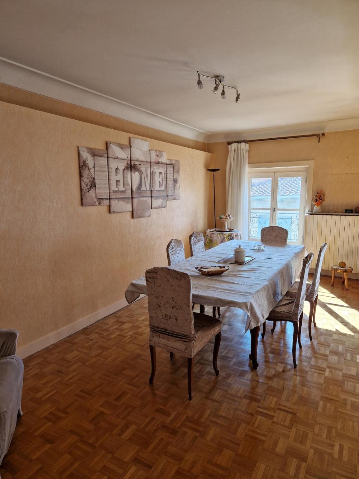 Appartement 120 M² Duplex Coeur Historique Au Calme Le Puy-en-Velay Ngoại thất bức ảnh